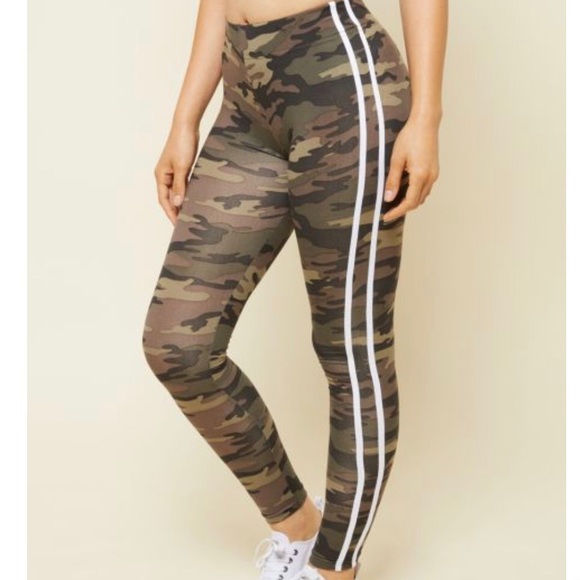 Pants - Camo leggings super soft.